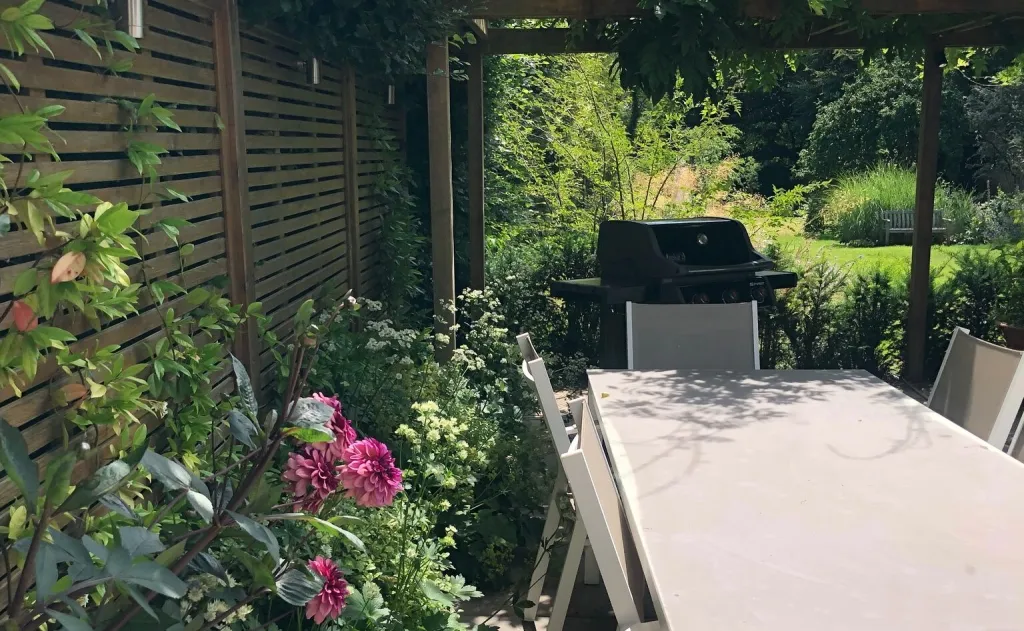Garden design at Granville Road II, Oxted