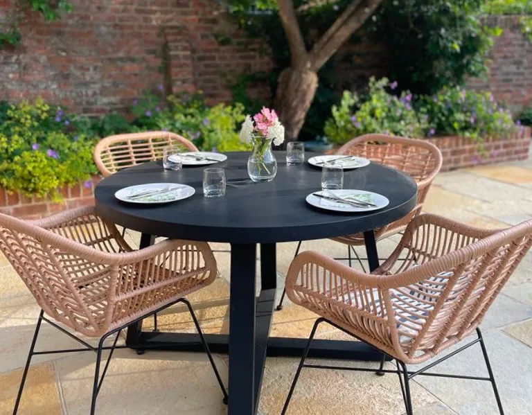 Garden design at Ivy Mill Lane, Godstone