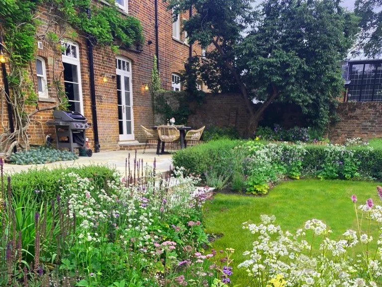 Garden design at Ivy Mill Lane, Godstone