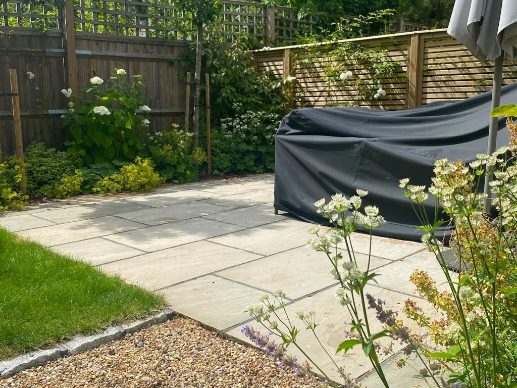 Garden design at Icehouse Wood, Oxted