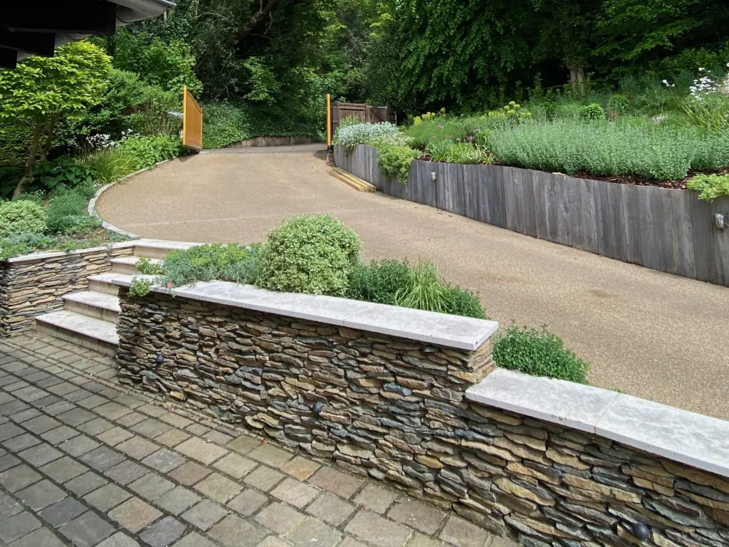 Garden design at Coopers Hill Road, Nutfield