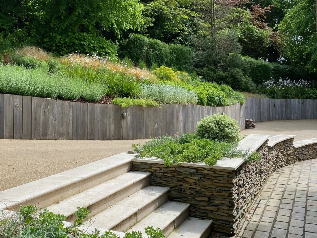 Garden design at Coopers Hill Road, Nutfield