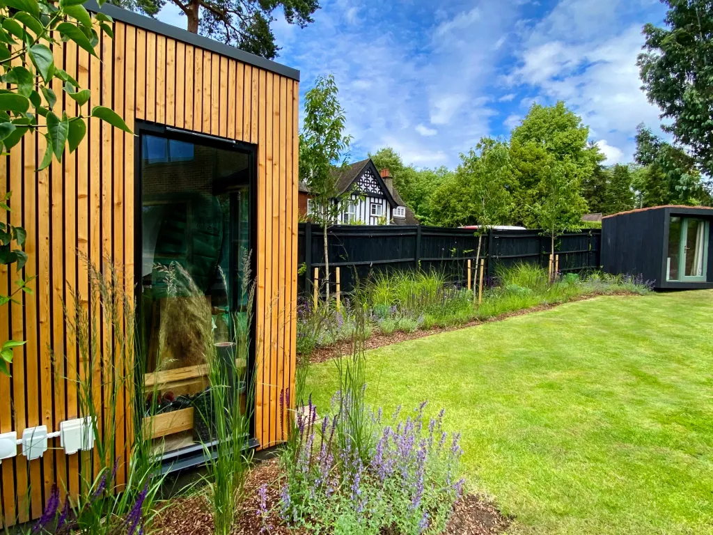 Garden design at Croydon Road II, Reigate