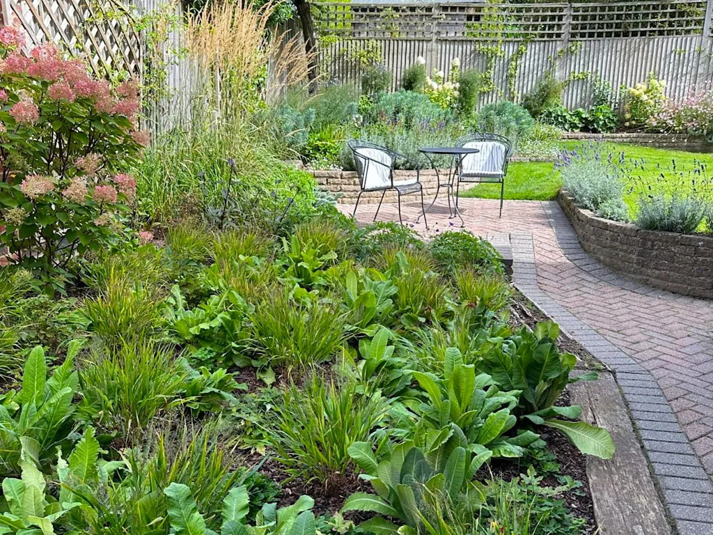 Garden design at Hookwood Park, Limpsfield