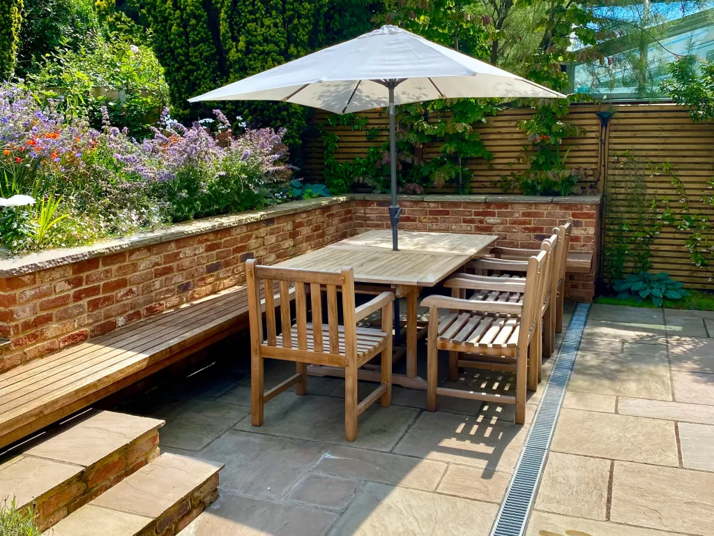Garden design at Norfolk Avenue I, Sanderstead