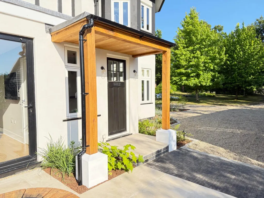 Garden design at Axes Lane, Outwood