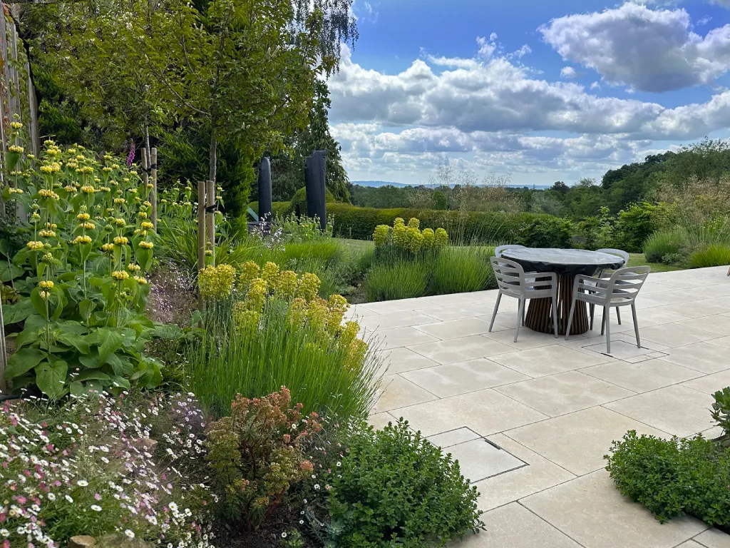 Garden design at Wilderness Road, Oxted