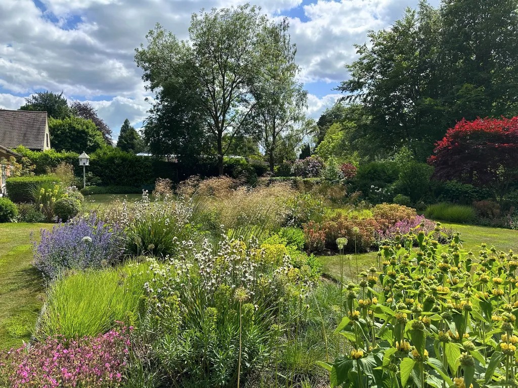 Garden design at Pains Hill II, Limpsfield