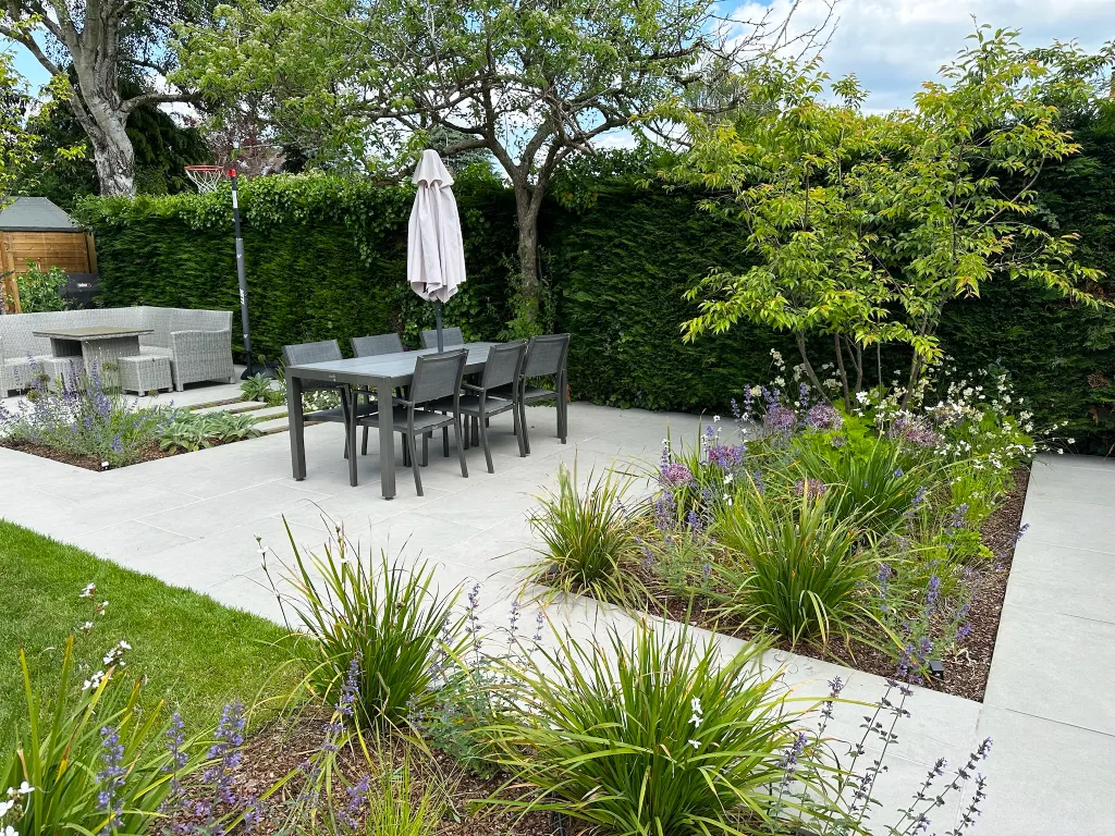 Garden design at Peter Avenue, Oxted