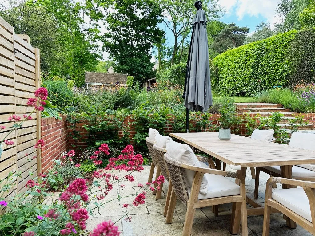 Garden design at Brassey Road, Oxted