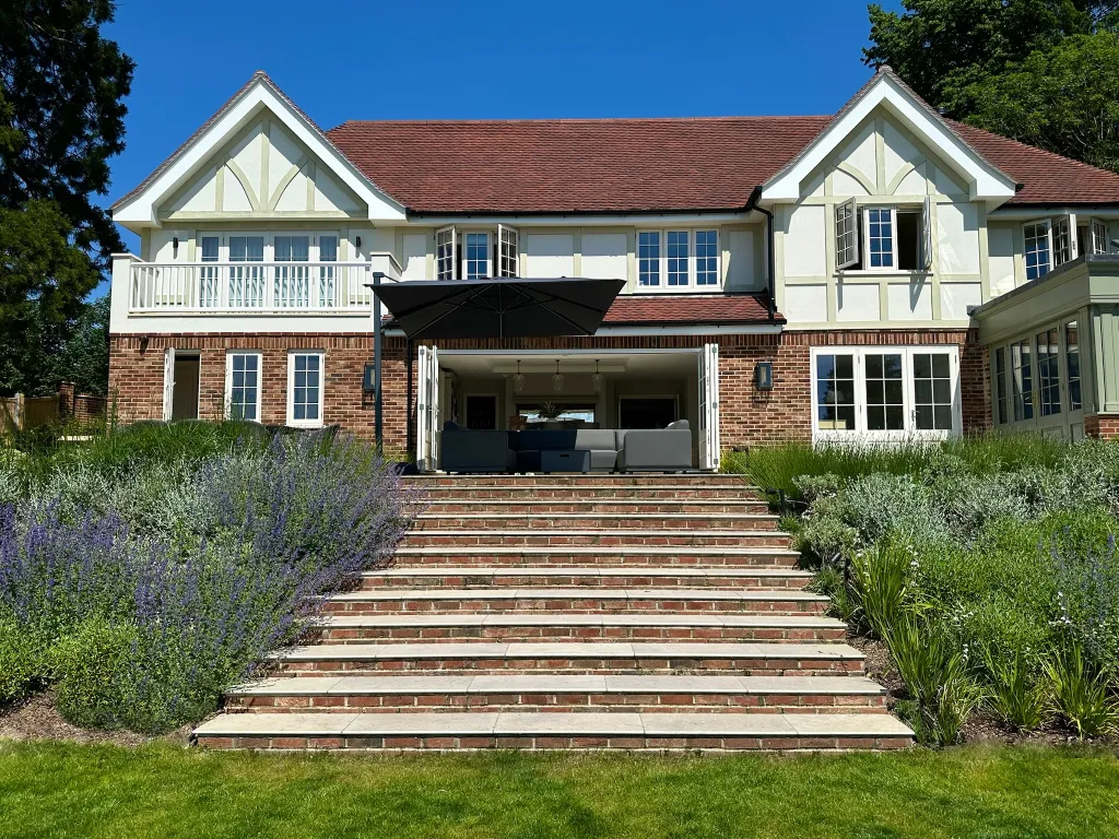 Garden design at Woodhurst Lane, Oxted